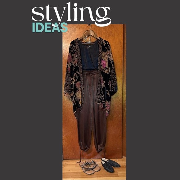 Burn out velvet with animal print Caftan - Picture 8 of 8